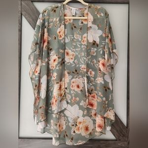 Women's open front floral top, XS